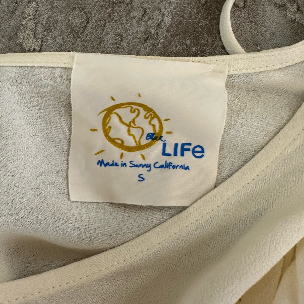 Cream Ruffle V Neck Top - Picture 5 of 5